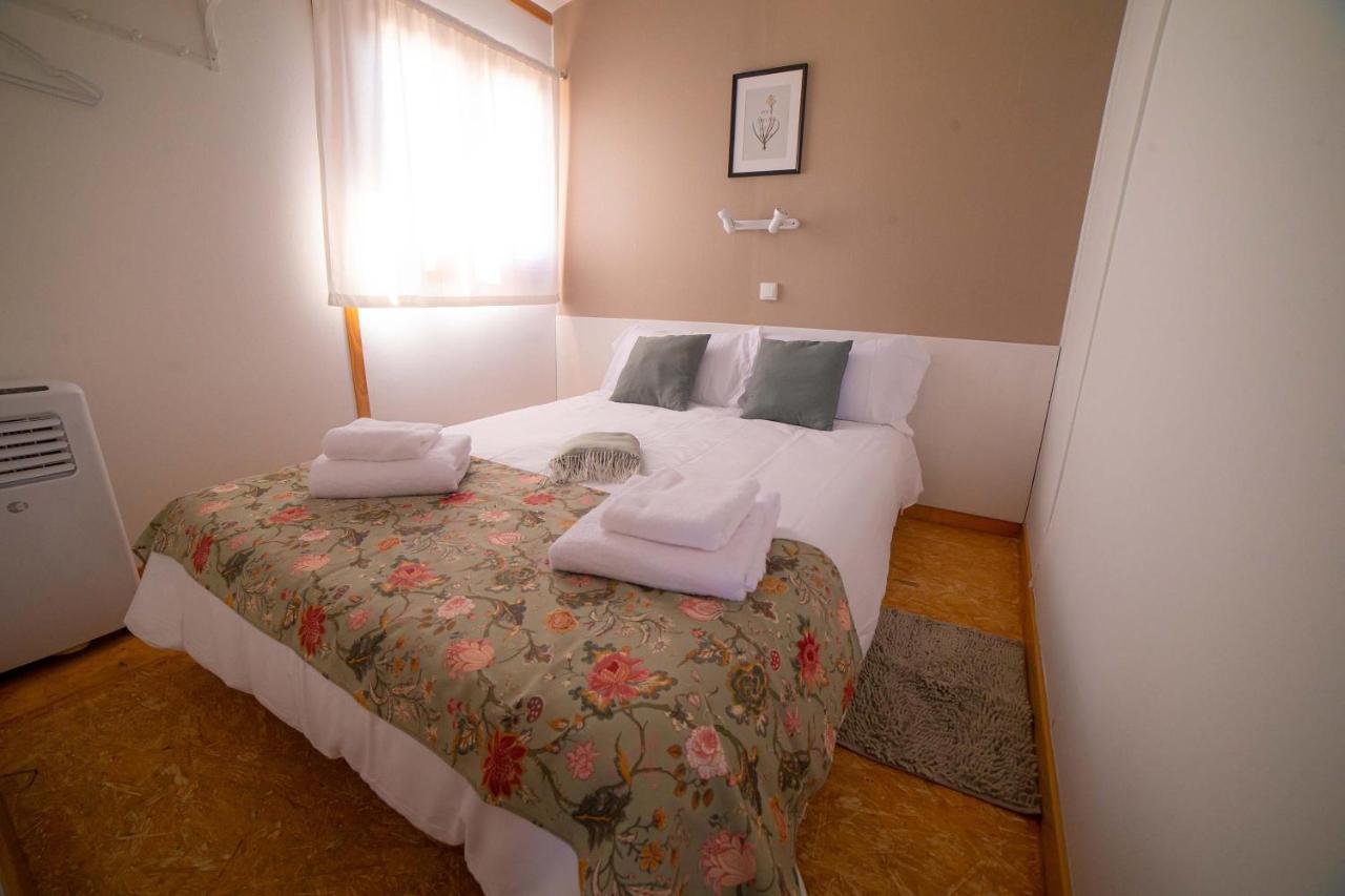 Las Casitas De Guadamur Екстер'єр фото